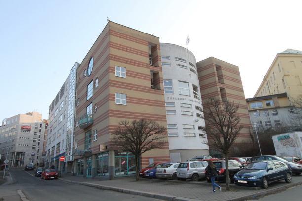 VII. INTERNÍ VEČÍREK